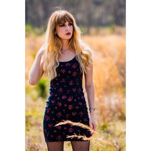 Vintage Style Rose Mini Dress